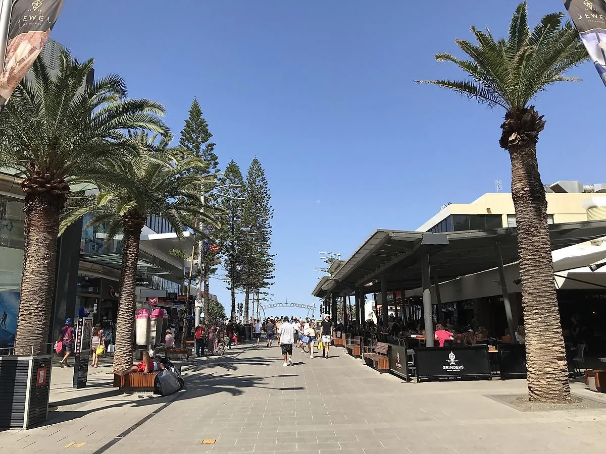 Cavill Avenue Luxury Private Apartments Gold Coast