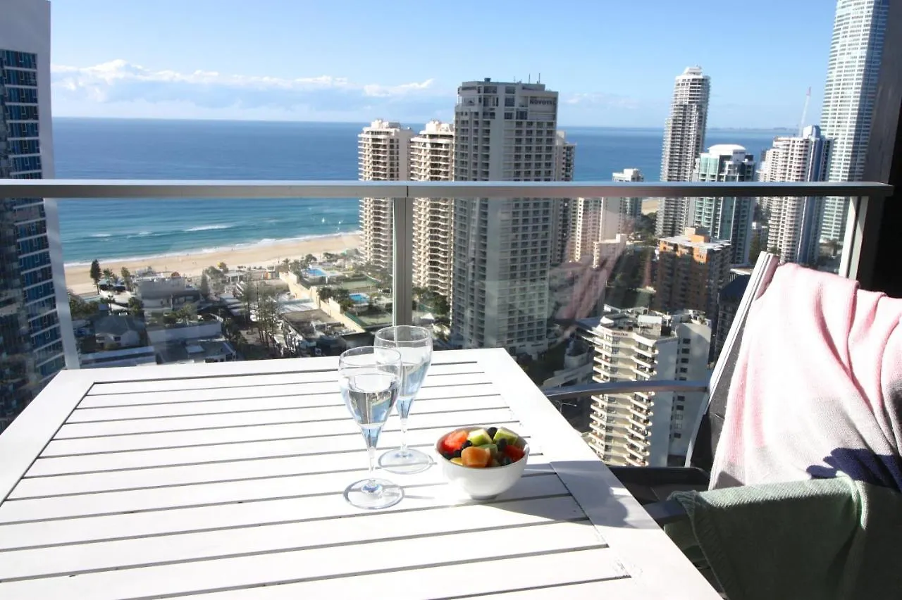 Cavill Avenue Luxury Private Apartments Gold Coast 0*,