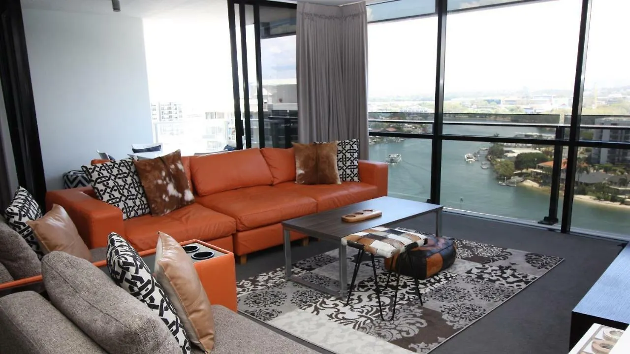 Cavill Avenue Luxury Private Apartments Gold Coast 0*,