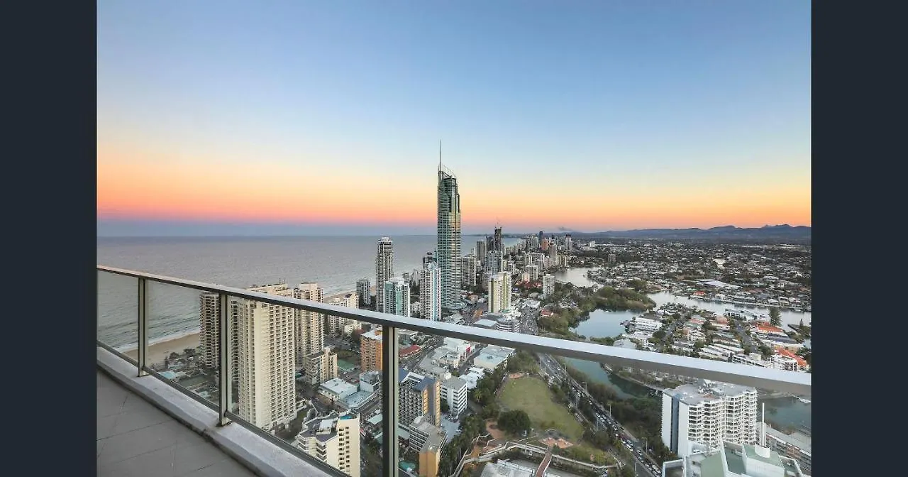 Cavill Avenue Luxury Private Apartments Gold Coast 0*,